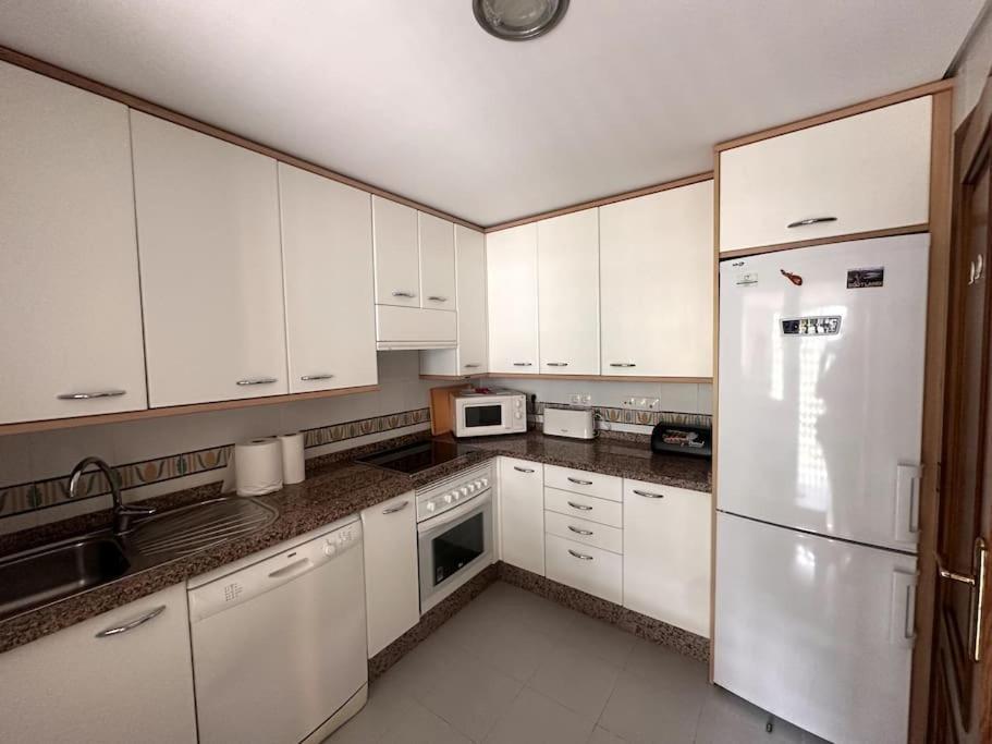 Costalita Beach Apartamento En Эстепона Экстерьер фото