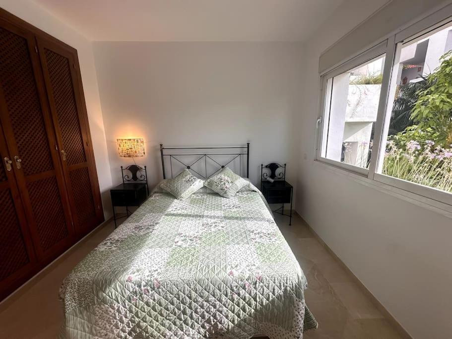 Costalita Beach Apartamento En Эстепона Экстерьер фото