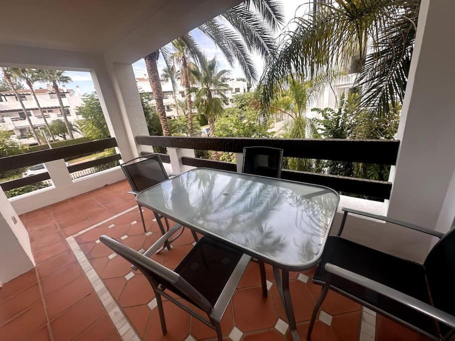 Costalita Beach Apartamento En Эстепона Экстерьер фото