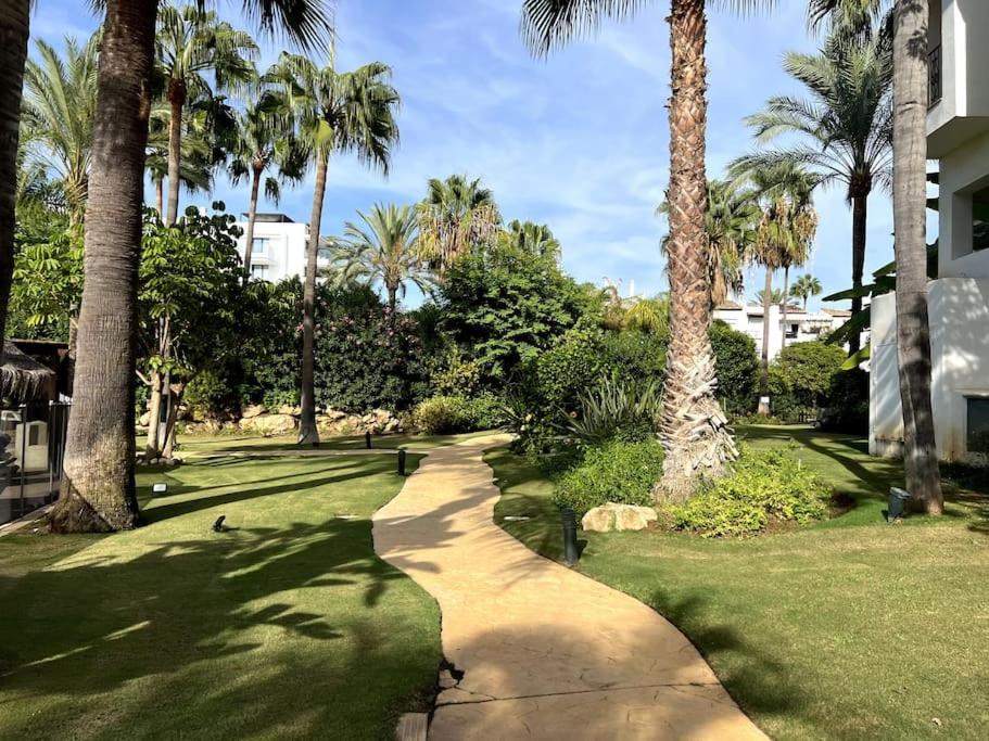 Costalita Beach Apartamento En Эстепона Экстерьер фото