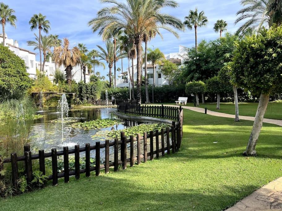 Costalita Beach Apartamento En Эстепона Экстерьер фото